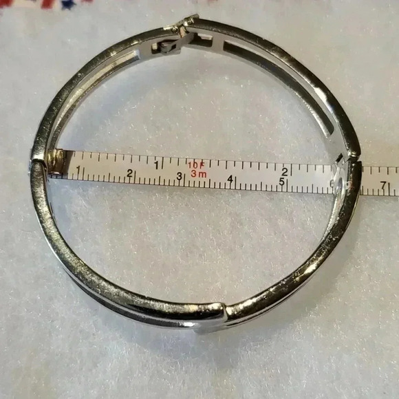 ☆☆☆Bracelet+post earrings - Picture 5 of 8